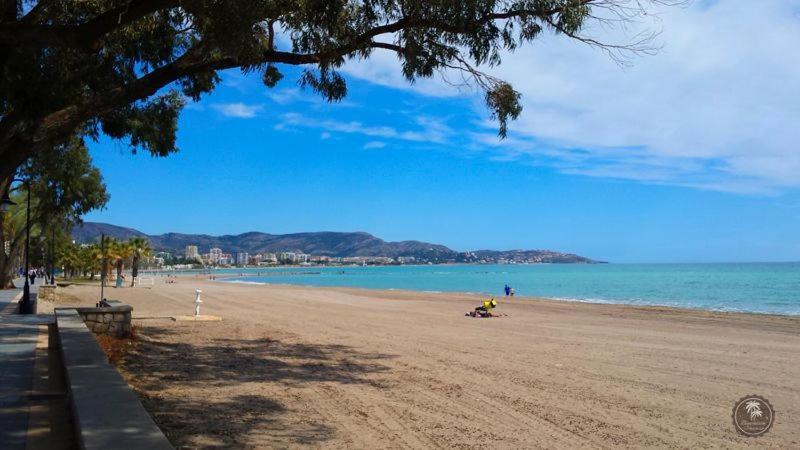 Apartamentos Centro Benicasim Беникасим Экстерьер фото